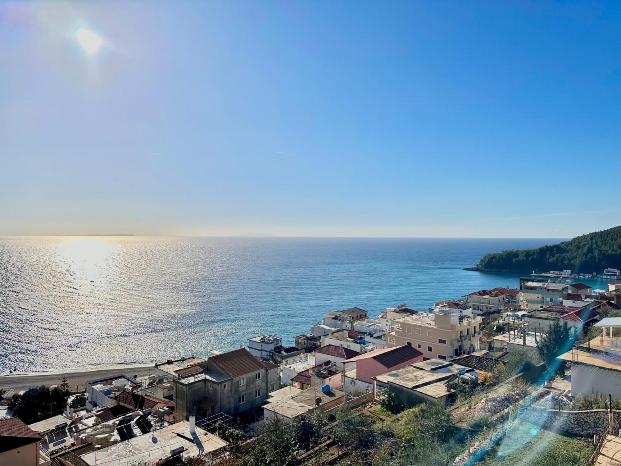 Roumers Himara エクステリア 写真